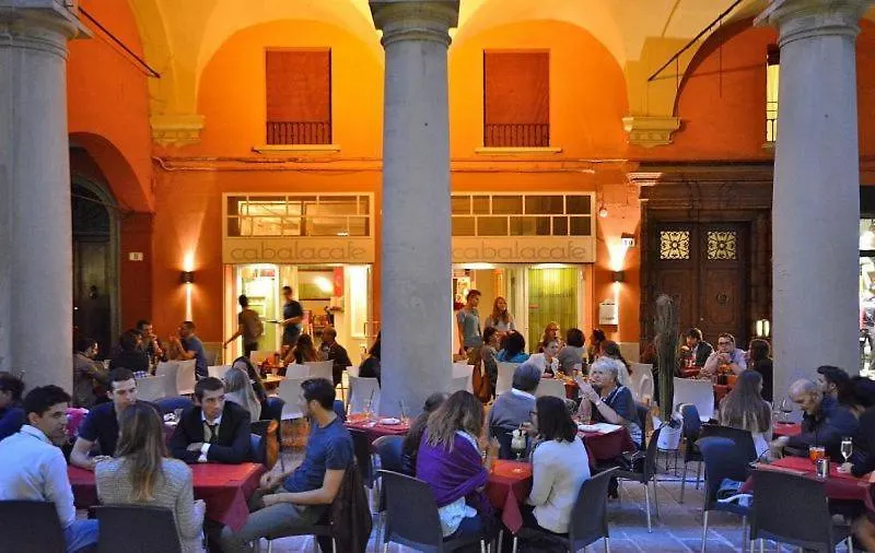 Residenza Maggiore 10 - Affittacamere - Guest House Boloňa