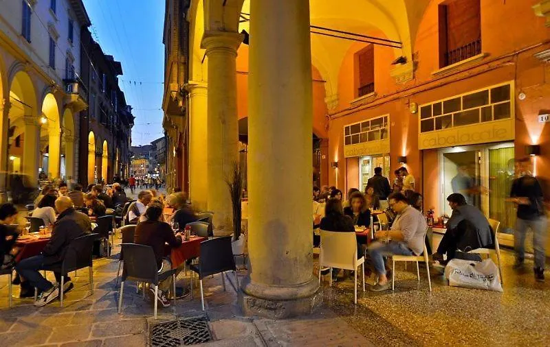 Alojamento de Acomodação e Pequeno-almoço Residenza Maggiore 10 - Affittacamere - Guest House Bolonha