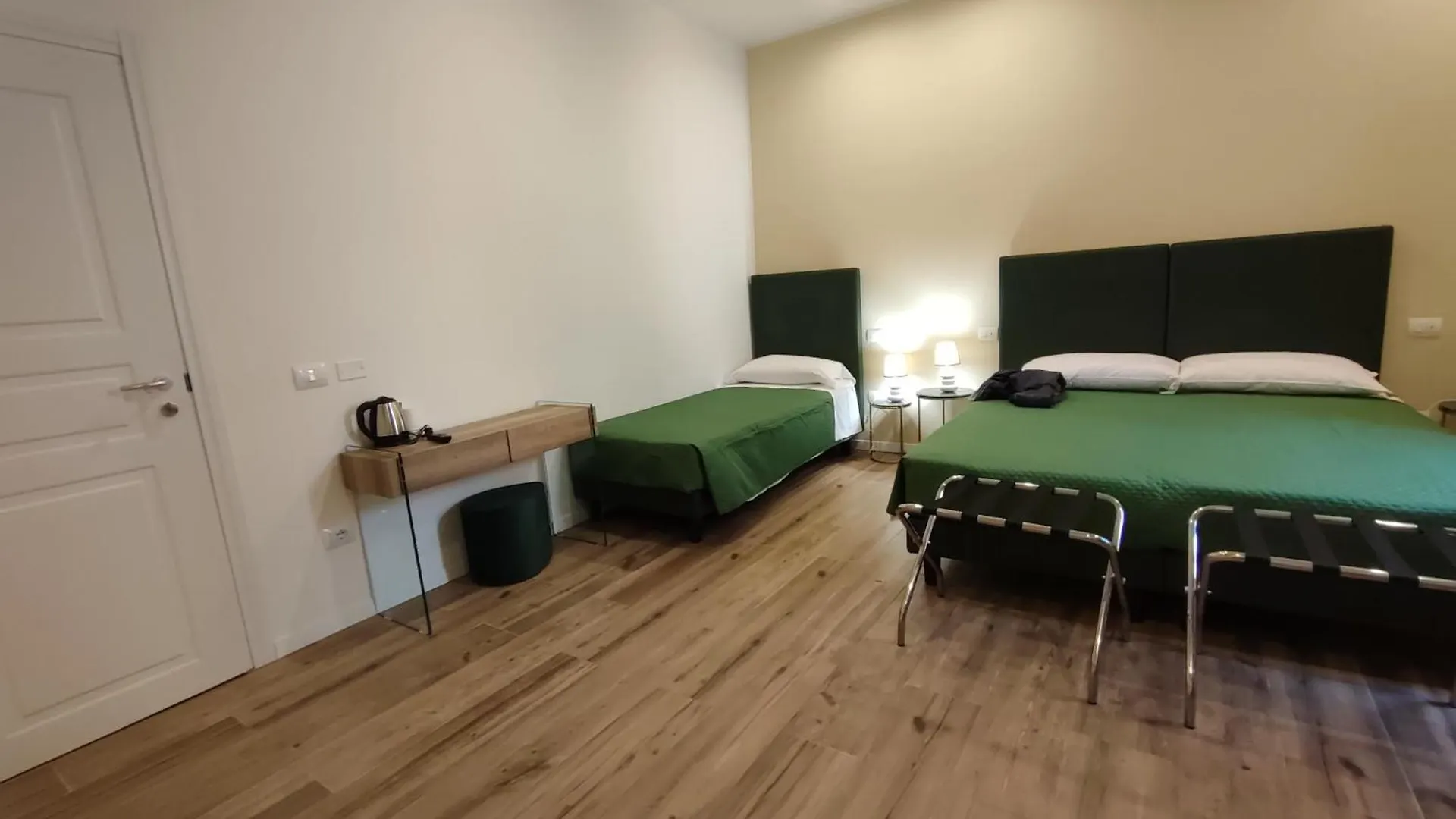 Residenza Maggiore 10 - Affittacamere - Guest House Bolonha Alojamento de Acomodação e Pequeno-almoço