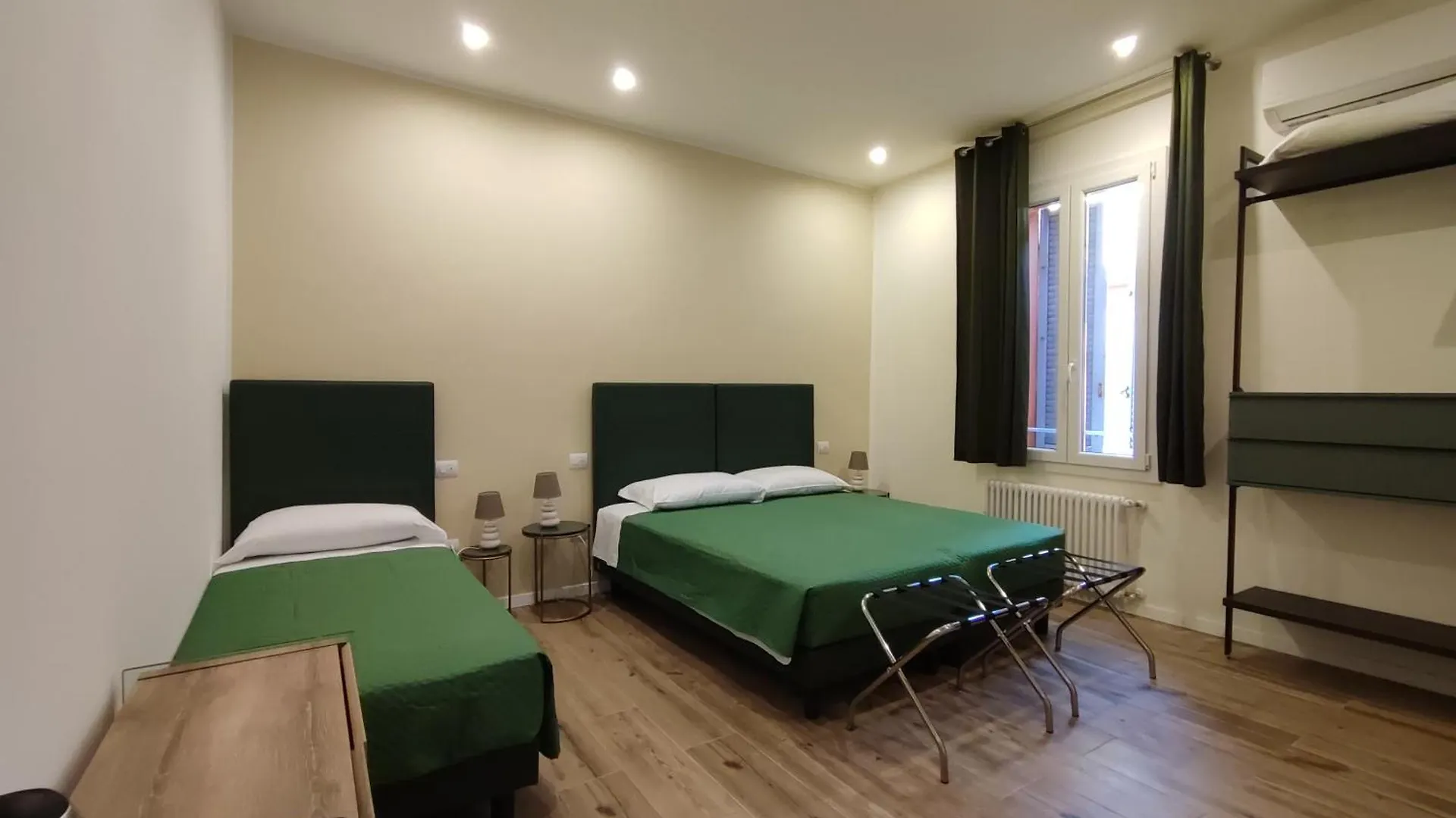 Residenza Maggiore 10 - Affittacamere - Guest House Μπολόνια Bed and Breakfast