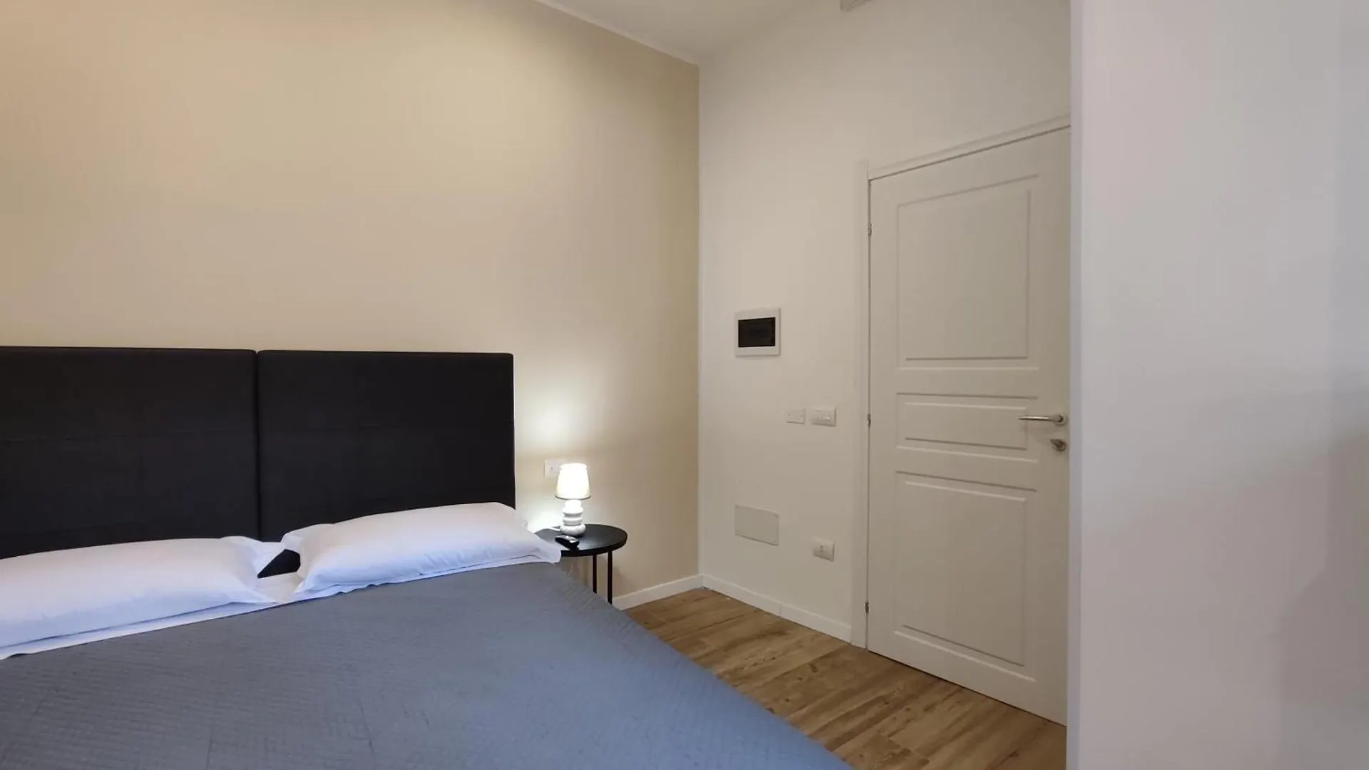 Residenza Maggiore 10 - Affittacamere - Guest House 볼로냐