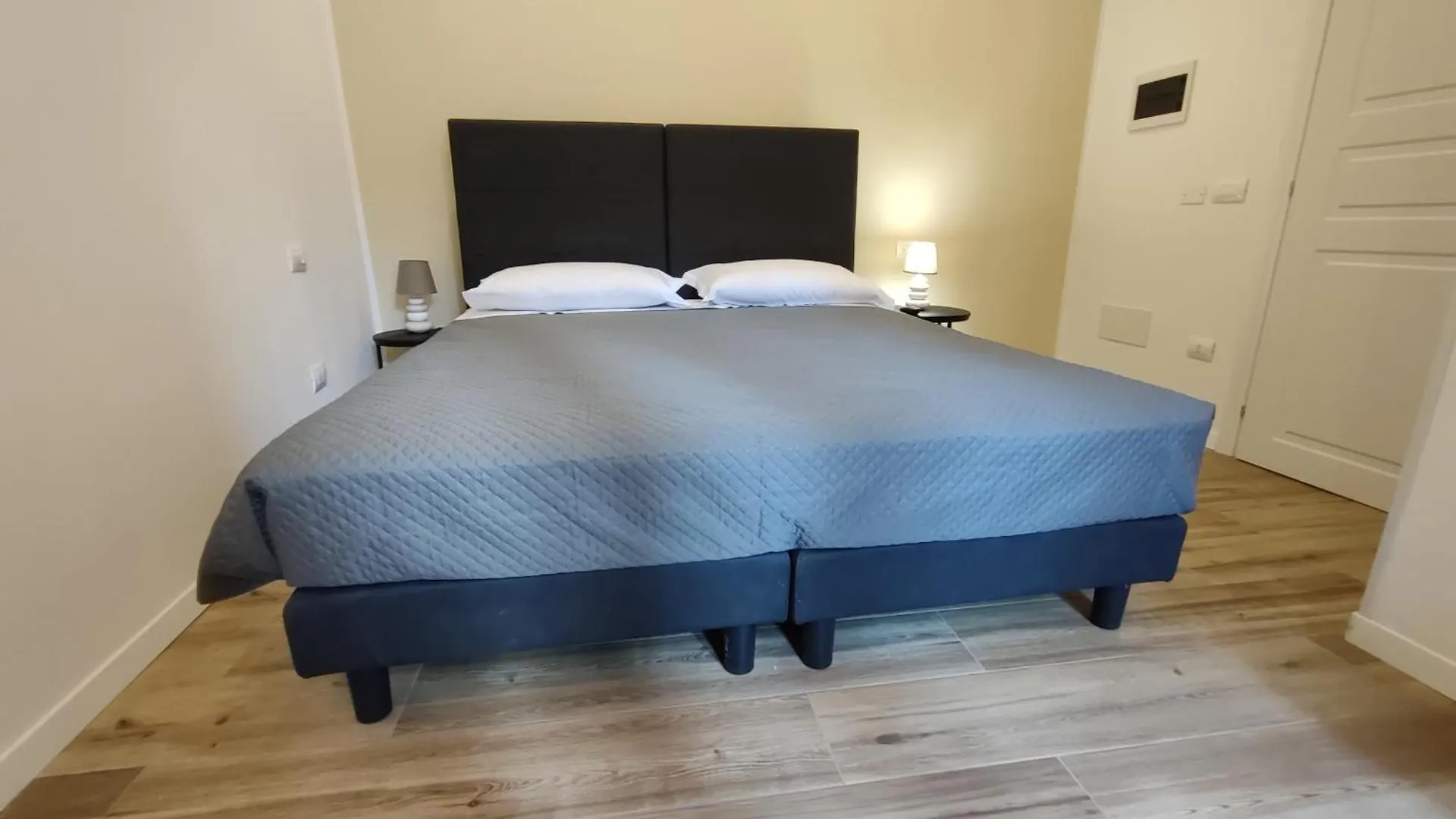 B&B Residenza Maggiore 10 - Affittacamere - Guest House 볼로냐 이탈리아